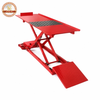 Bàn nâng xe máy cơ Shark TT02