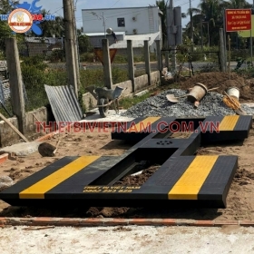 Tiêu chuẩn hố móng cầu nâng 1 trụ cánh bướm cho gara ô tô